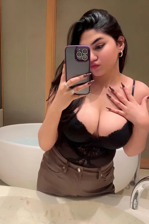 Sana call girl in Lokhandwala Mumbai